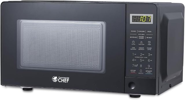 Commercial Chef 0.7 cu ft Countertop Microwave (CHM770B)